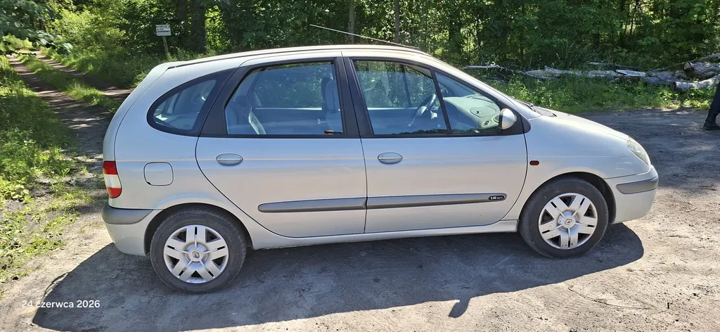 Zdjęcie: 2002 Renault Scenic