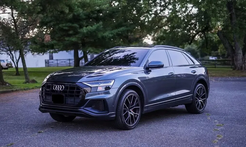 Zdjęcie: 2021 Audi Q8