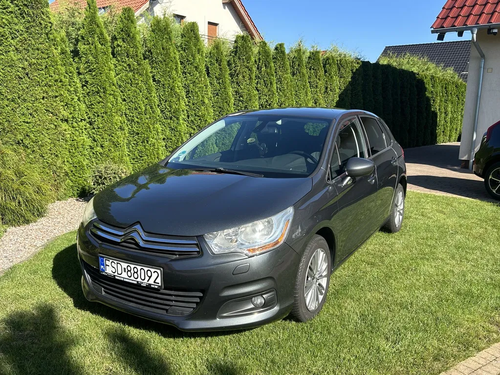 Zdjęcie: 2010 Citroen C4