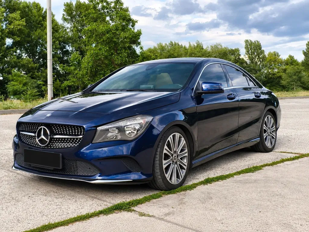 Zdjęcie: 2017 Mercedes-Benz CLA
