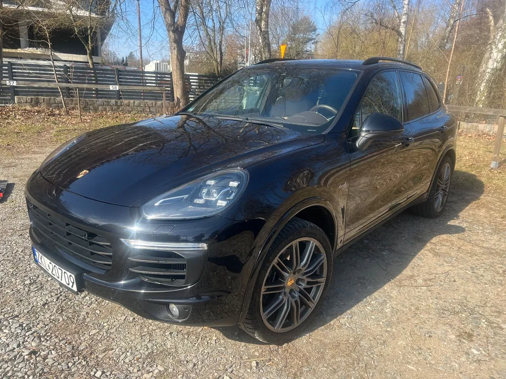 Zdjęcie: 2016 Porsche Cayenne