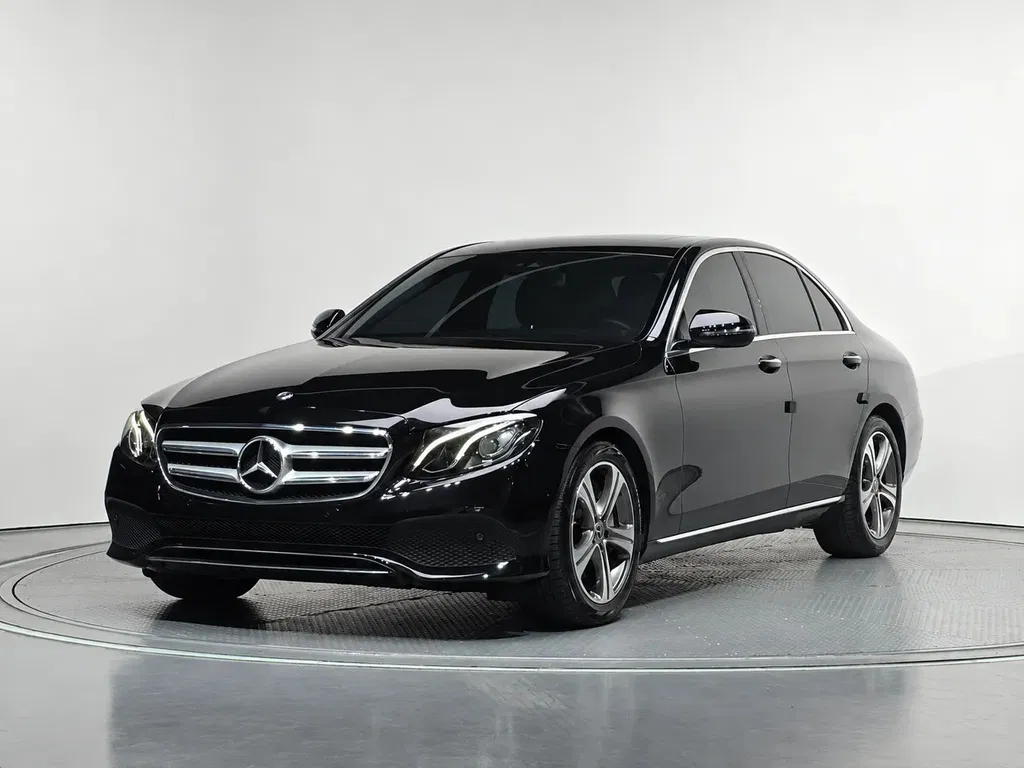 Zdjęcie: 2019 Mercedes-Benz E Klasa