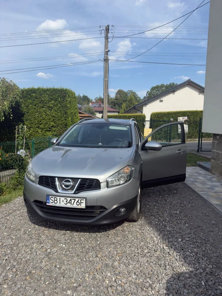 Zdjęcie: 2011 Nissan Qashqai+2