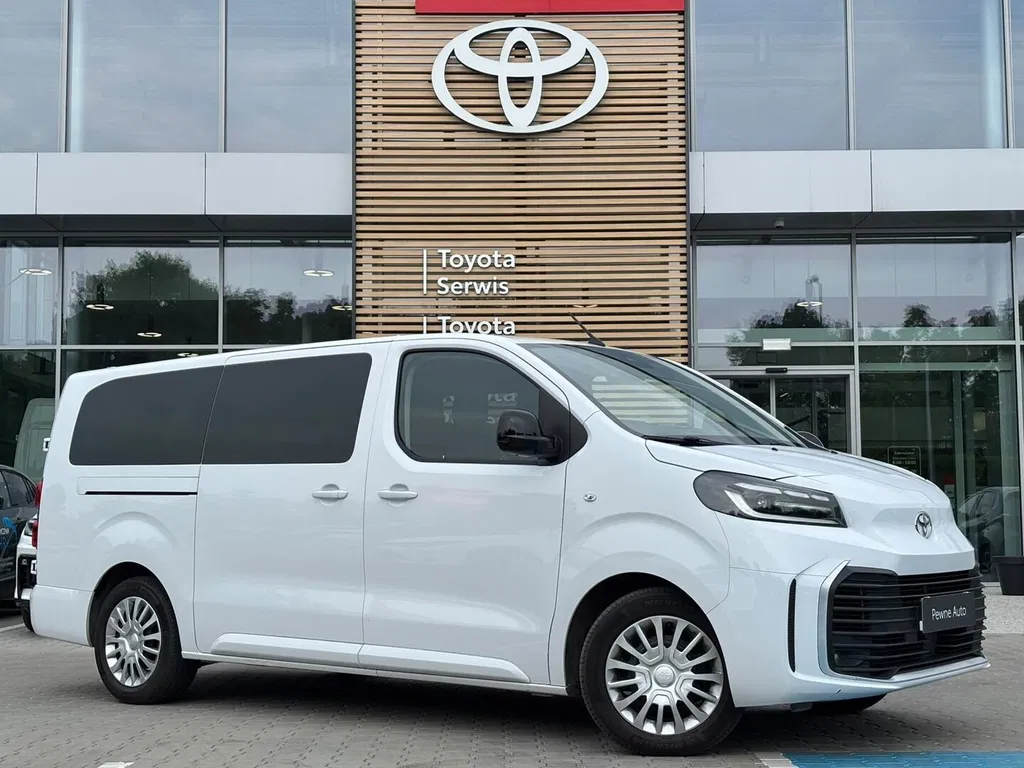 Zdjęcie: 2024 Toyota Proace Verso
