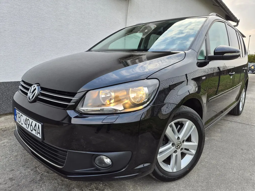 Zdjęcie: 2012 Volkswagen Touran