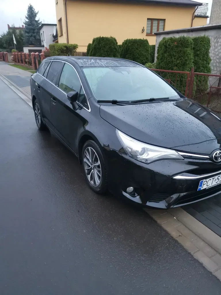 Zdjęcie: 2017 Toyota Avensis