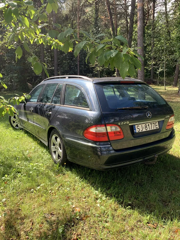Zdjęcie: 2004 Mercedes-Benz E Klasa