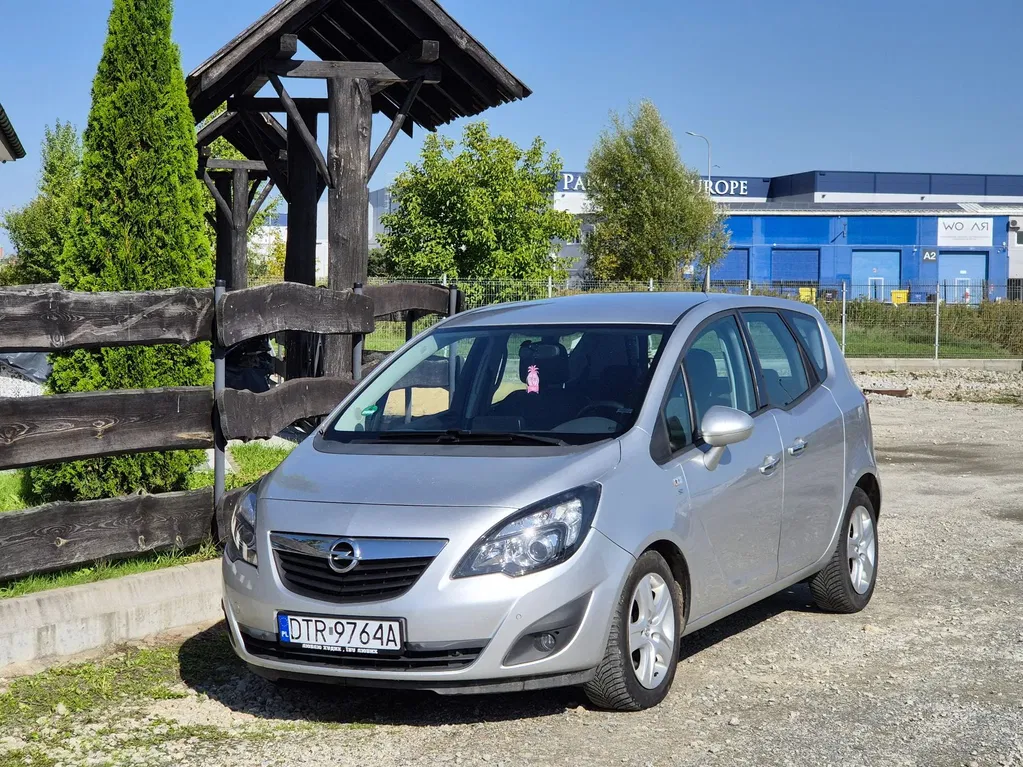 Zdjęcie: 2011 Opel Meriva
