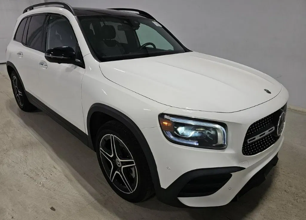 Zdjęcie: 2023 Mercedes-Benz GLB