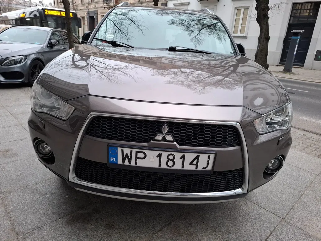 Zdjęcie: 2010 Mitsubishi Outlander