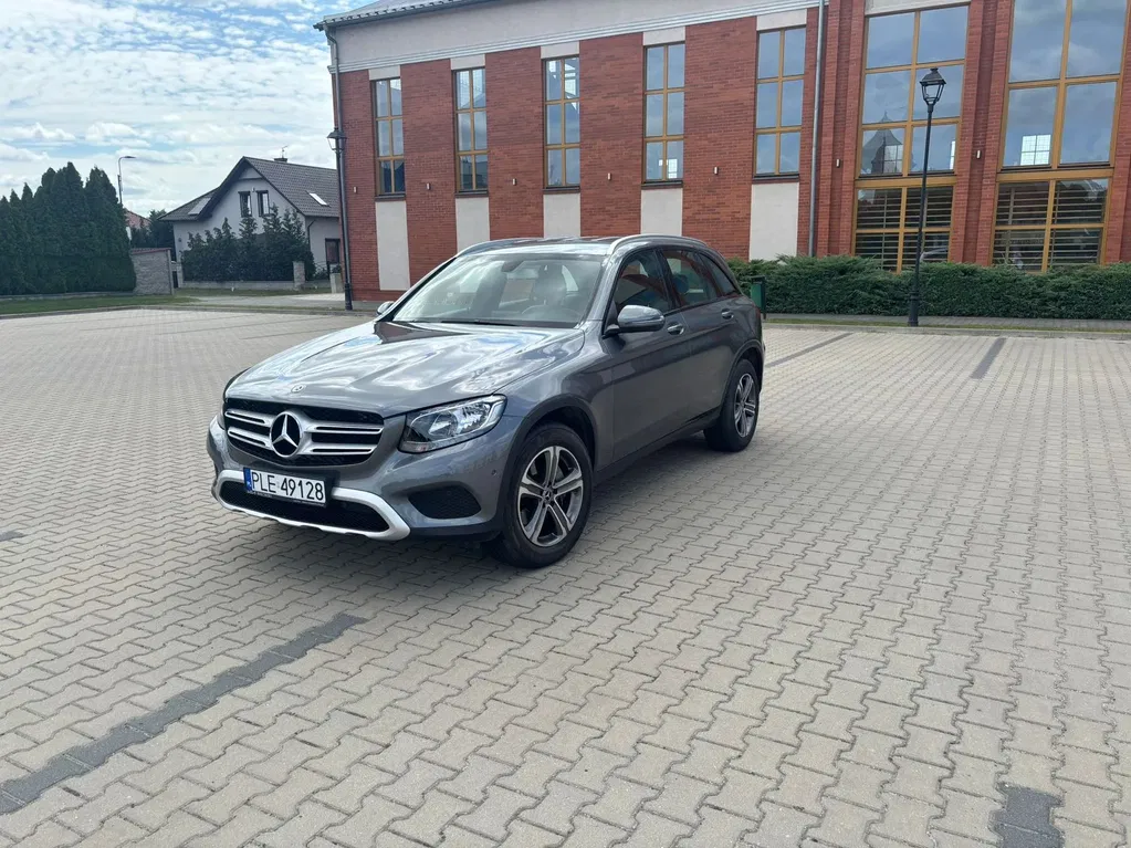 Zdjęcie: 2017 Mercedes-Benz GLC