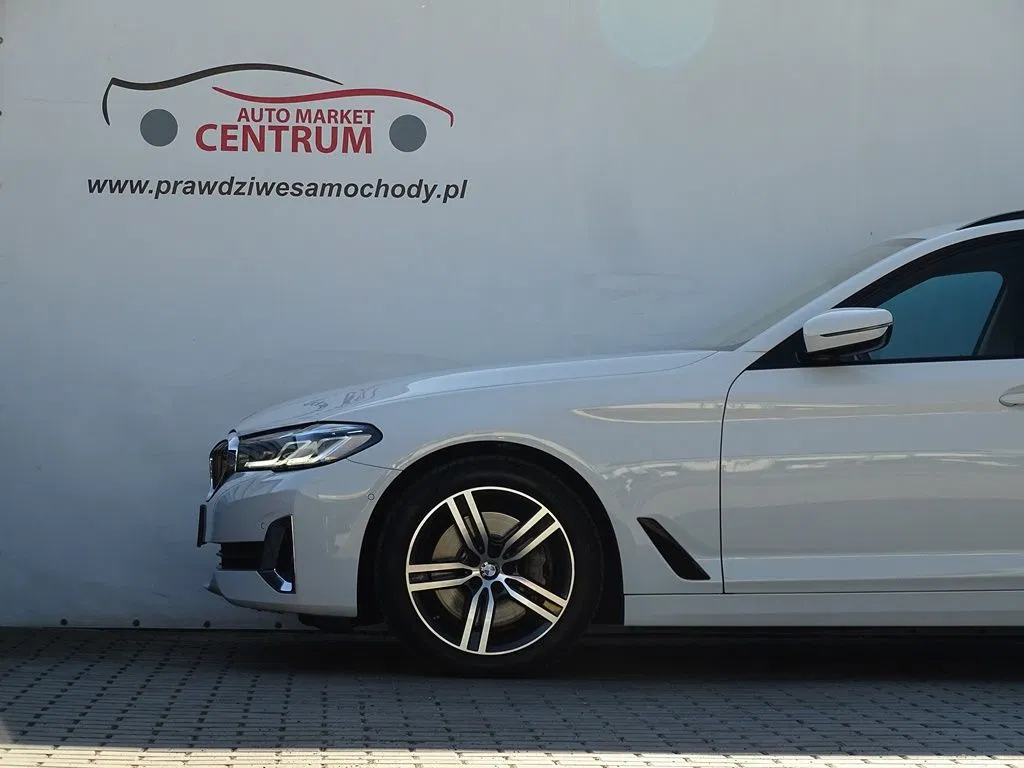 Zdjęcie: 2023 BMW Seria 5