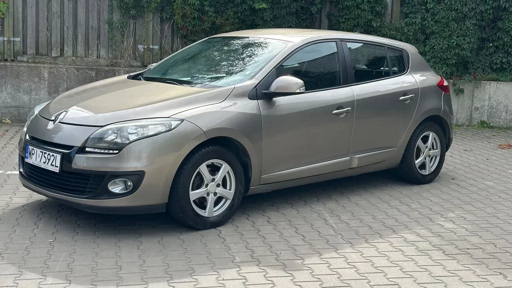 Zdjęcie: 2013 Renault Megane