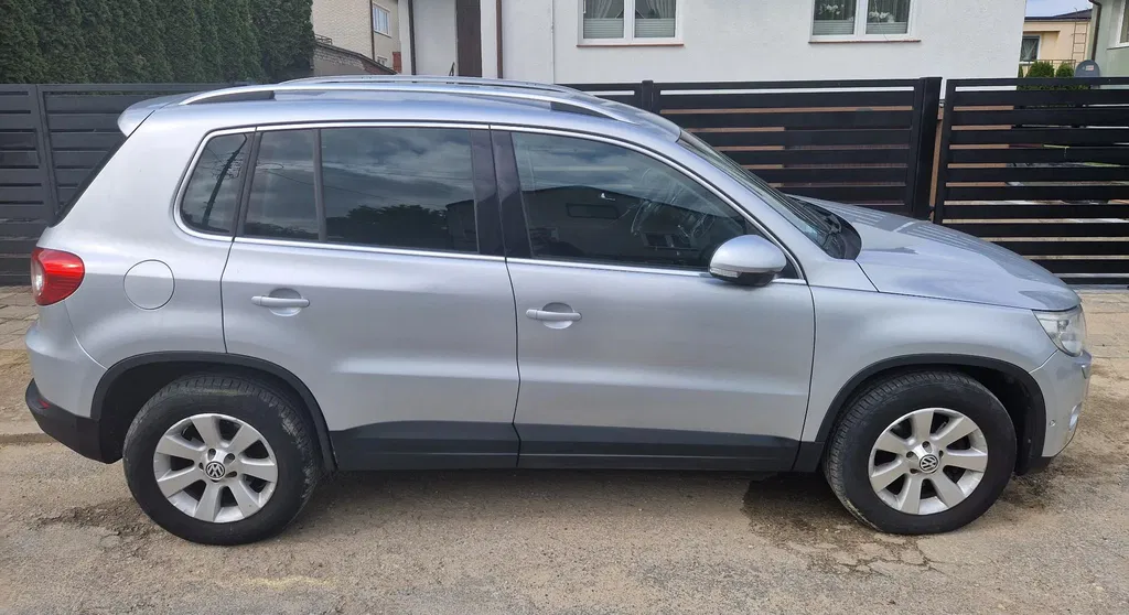 Zdjęcie: 2010 Volkswagen Tiguan