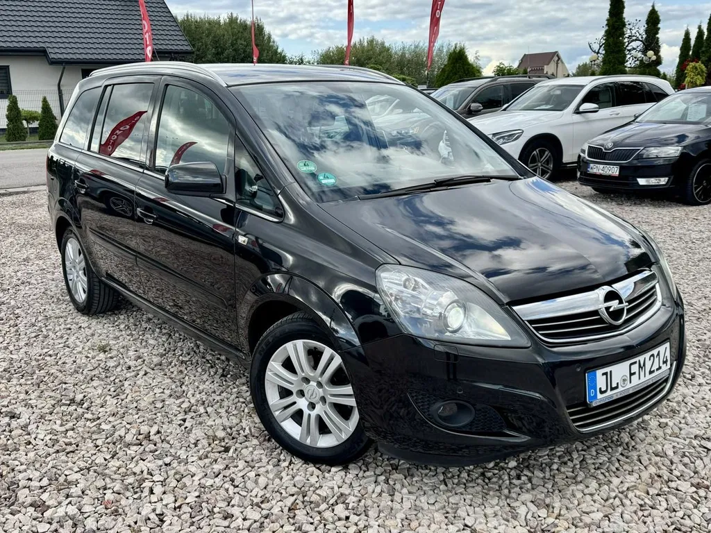 Zdjęcie: 2011 Opel Zafira