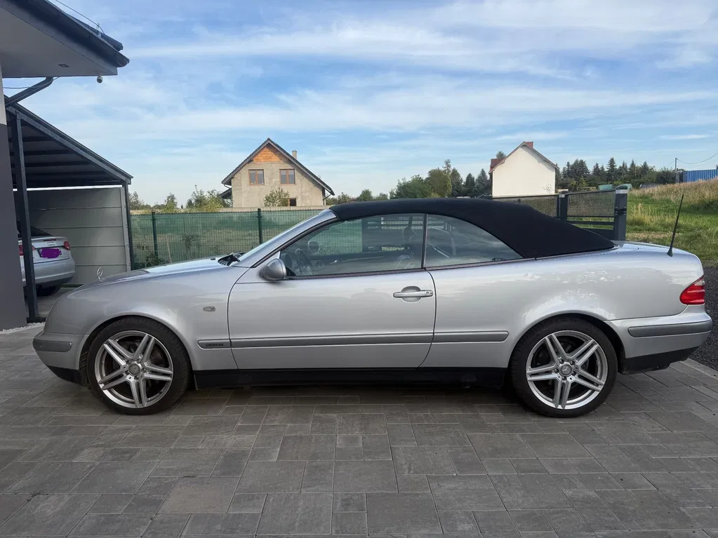 Zdjęcie: 1998 Mercedes-Benz CLK Klasa