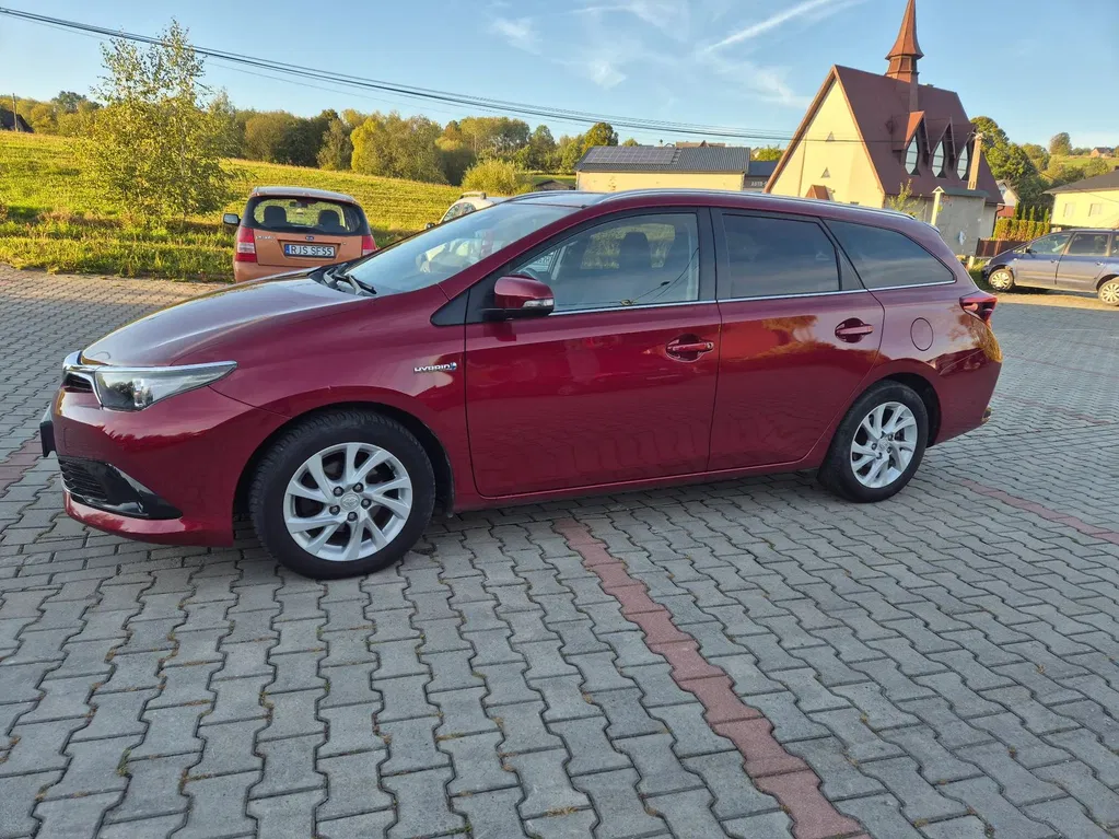 Zdjęcie: 2018 Toyota Auris