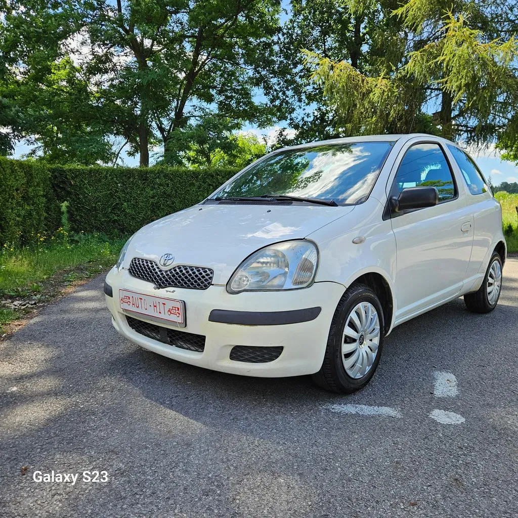 Zdjęcie: 2004 Toyota Yaris