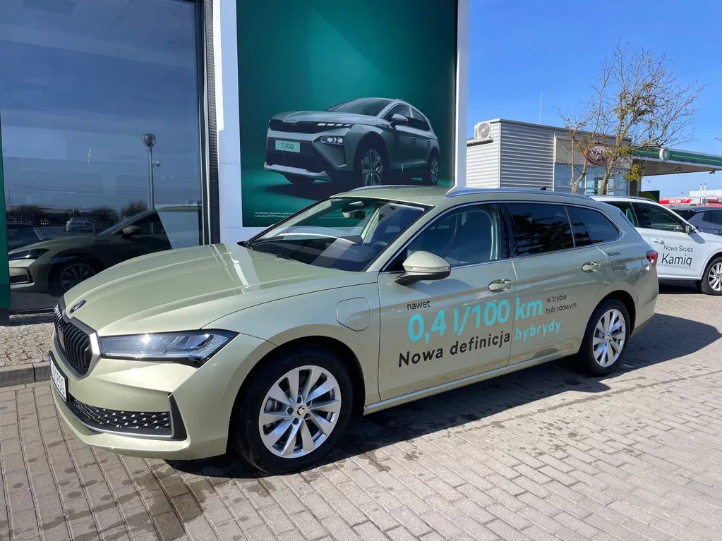 Zdjęcie: 2024 Skoda Superb