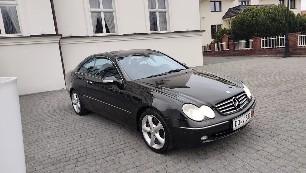 Zdjęcie: 2005 Mercedes-Benz CLK Klasa