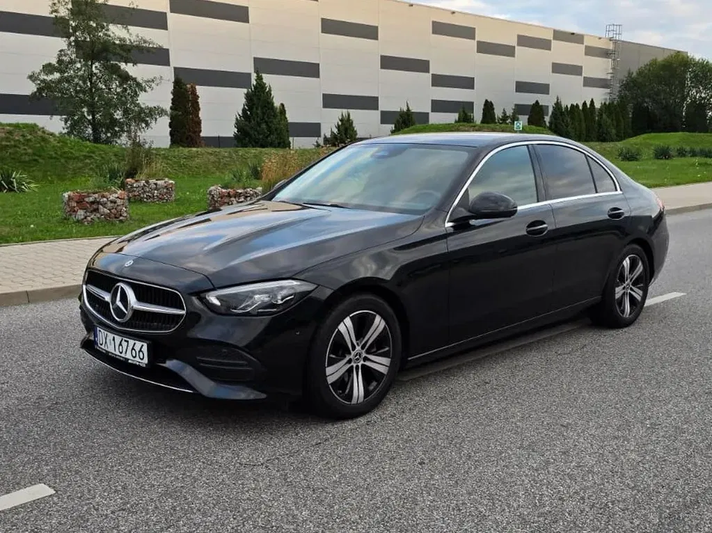 Zdjęcie: 2021 Mercedes-Benz C Klasa