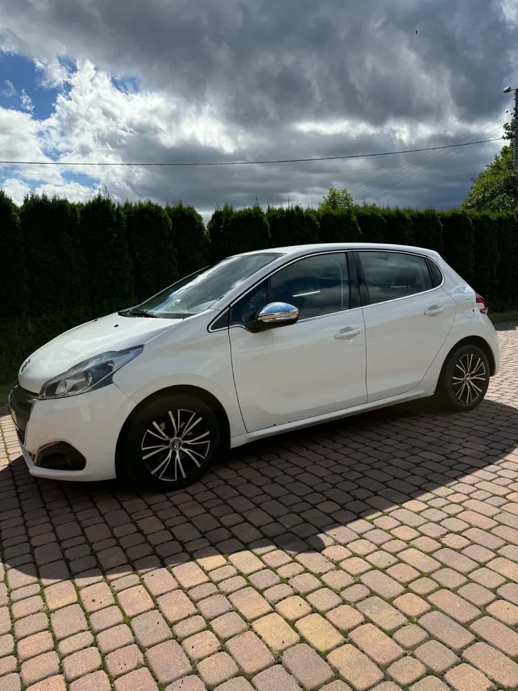 Zdjęcie: 2017 Peugeot 208