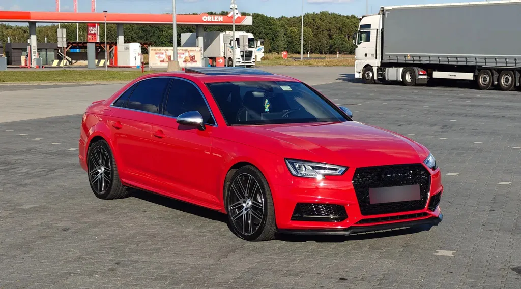Zdjęcie: 2017 Audi S4 Limousine