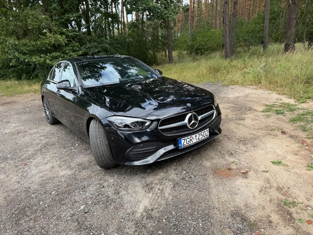 Zdjęcie: 2022 Mercedes-Benz C Klasa