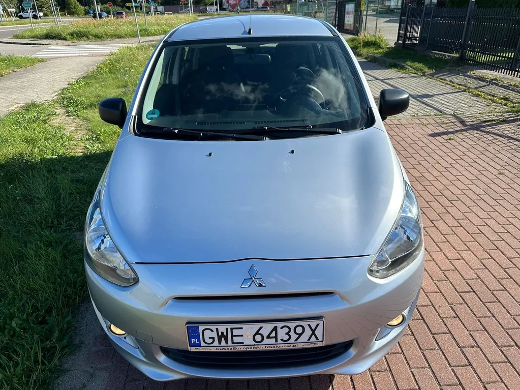 Zdjęcie: 2013 Mitsubishi Space Star