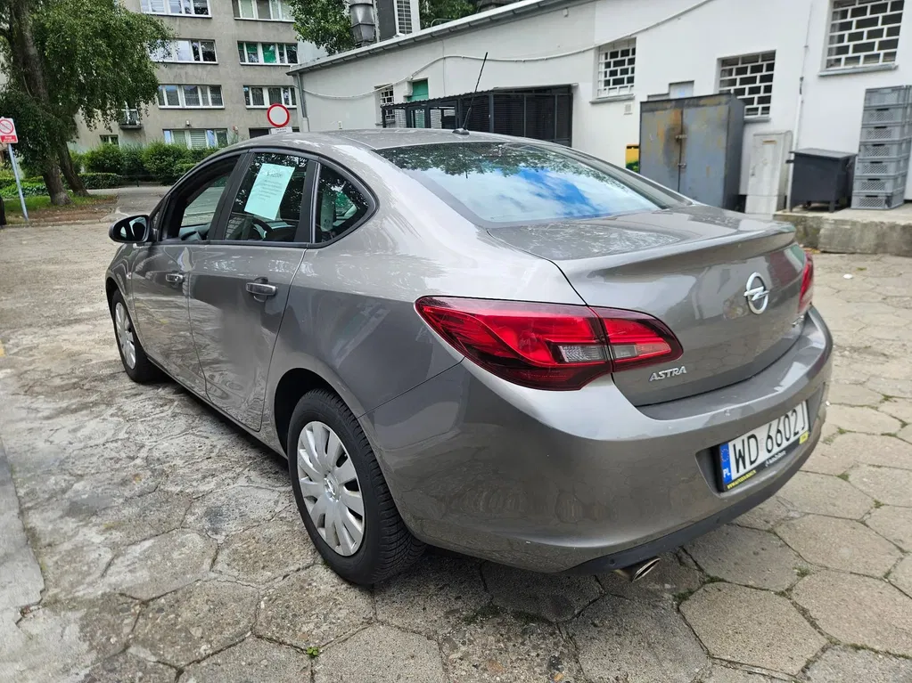 Zdjęcie: 2017 Opel Astra
