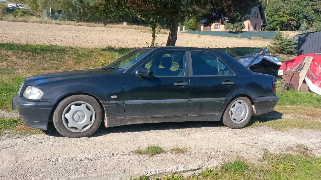 Zdjęcie: 1998 Mercedes-Benz C Klasa