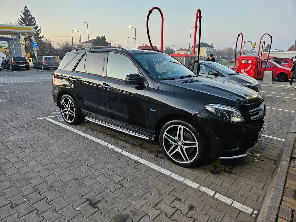 Zdjęcie: 2016 Mercedes-Benz GLE