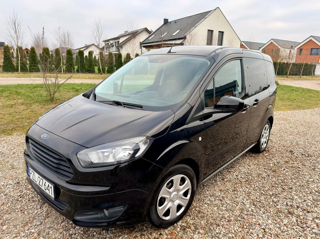 Zdjęcie: 2018 Ford Tourneo Courier