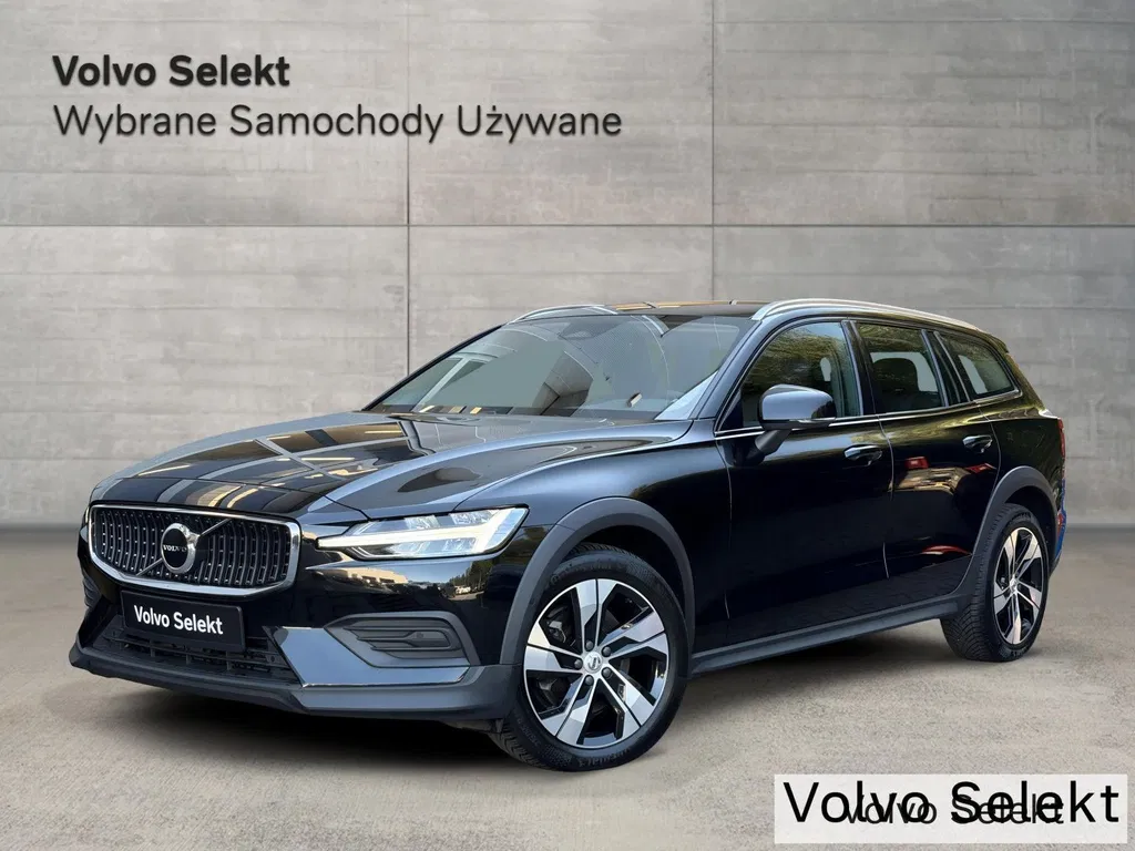 Zdjęcie: 2023 Volvo V60 Cross Country