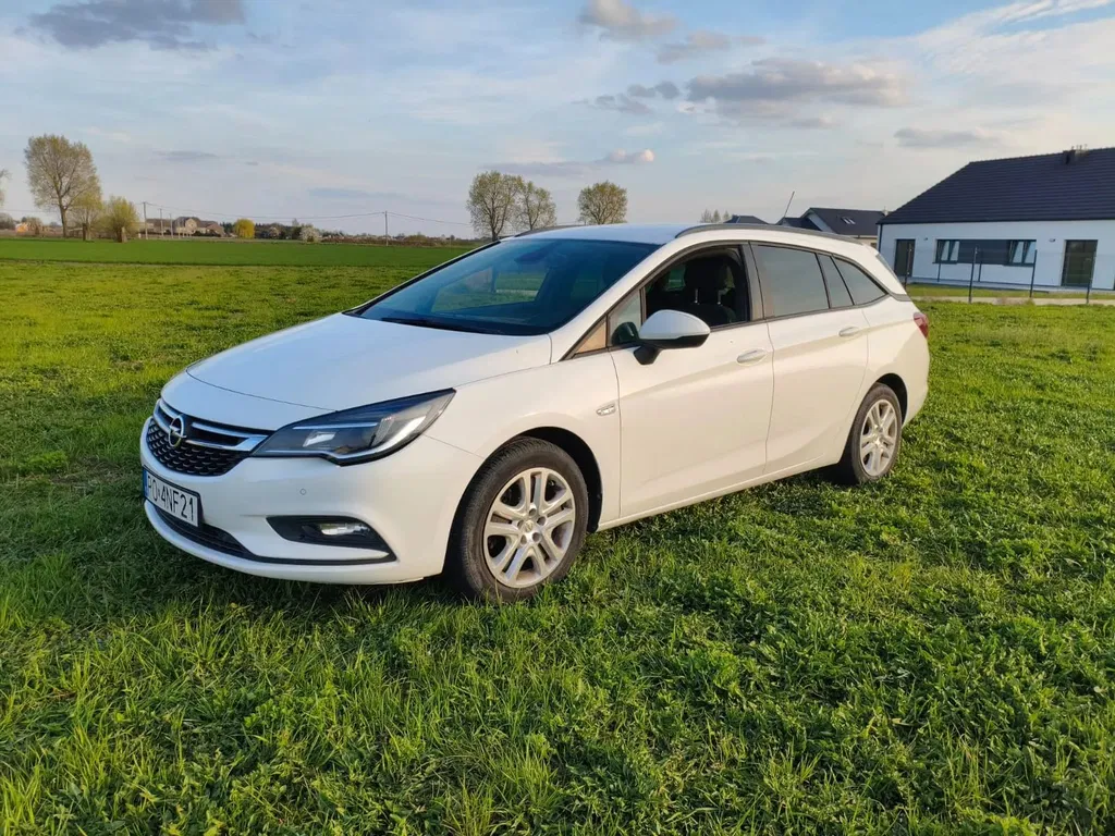 Zdjęcie: 2016 Opel Astra