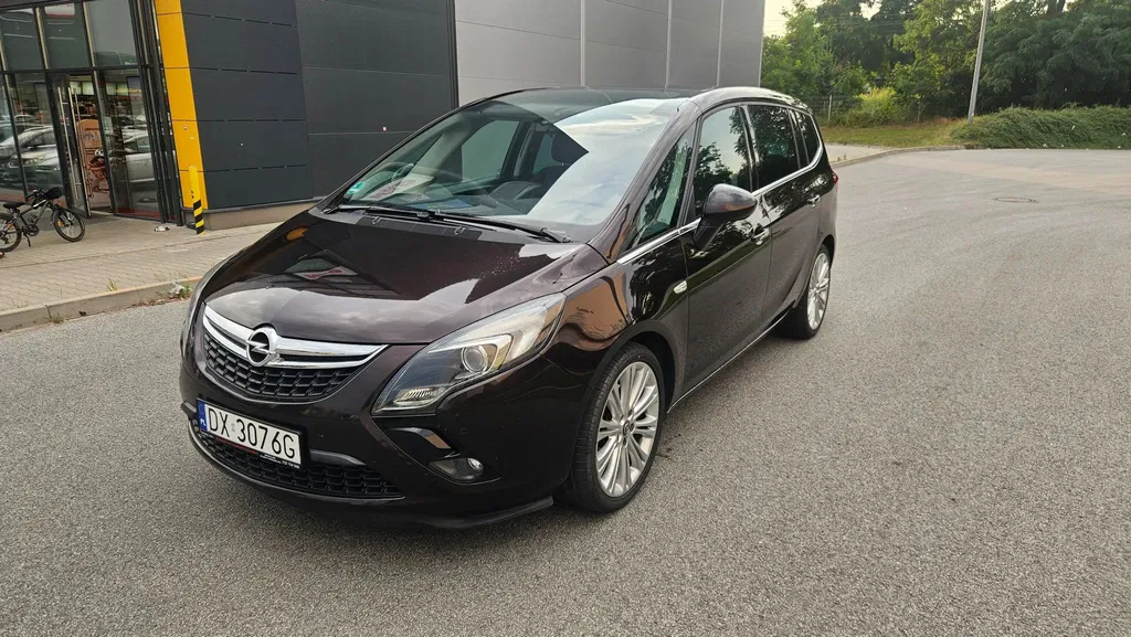 Zdjęcie: 2013 Opel Zafira