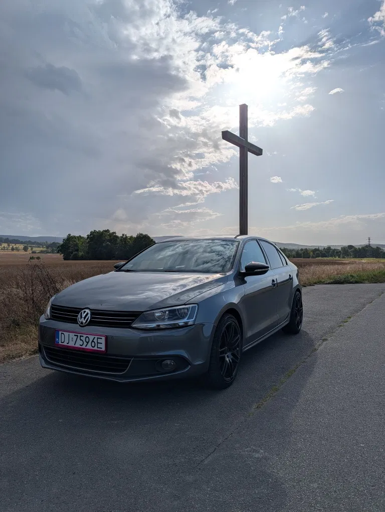 Zdjęcie: 2010 Volkswagen Jetta
