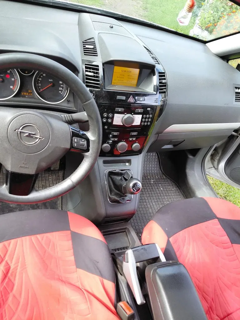 Zdjęcie: 2008 Opel Zafira