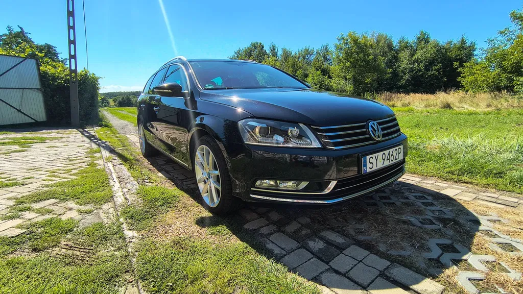 Zdjęcie: 2012 Volkswagen Passat