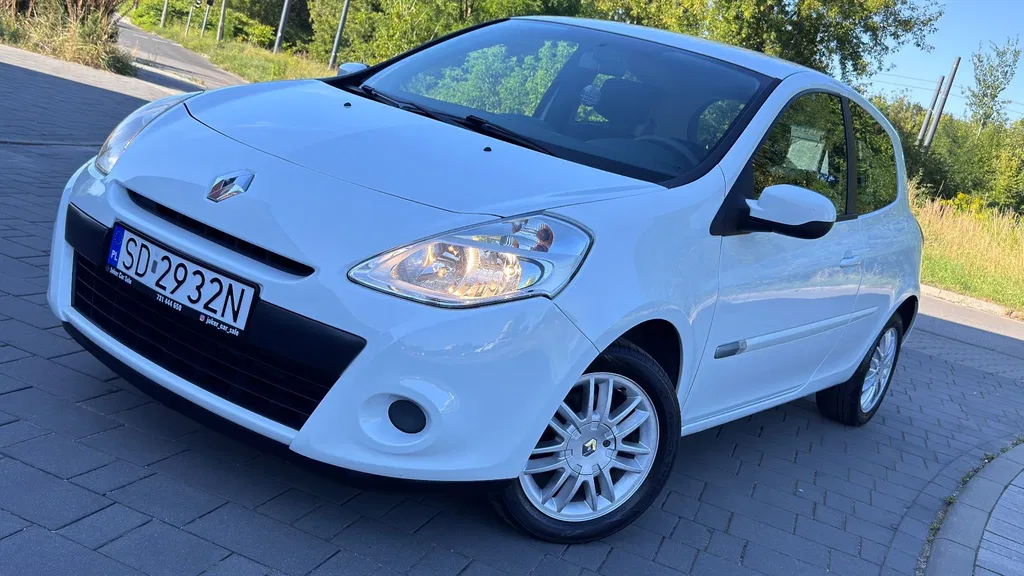 Zdjęcie: 2013 Renault Clio