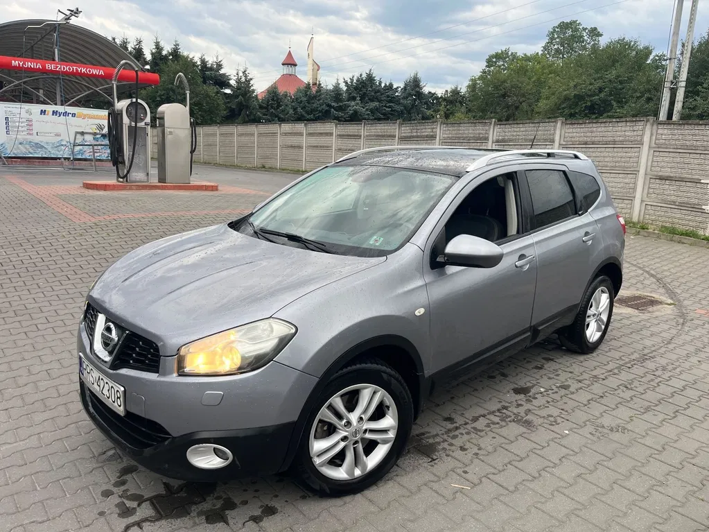 Zdjęcie: 2011 Nissan Qashqai+2