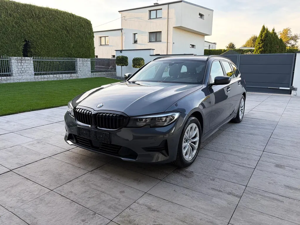 Zdjęcie: 2022 BMW Seria 3