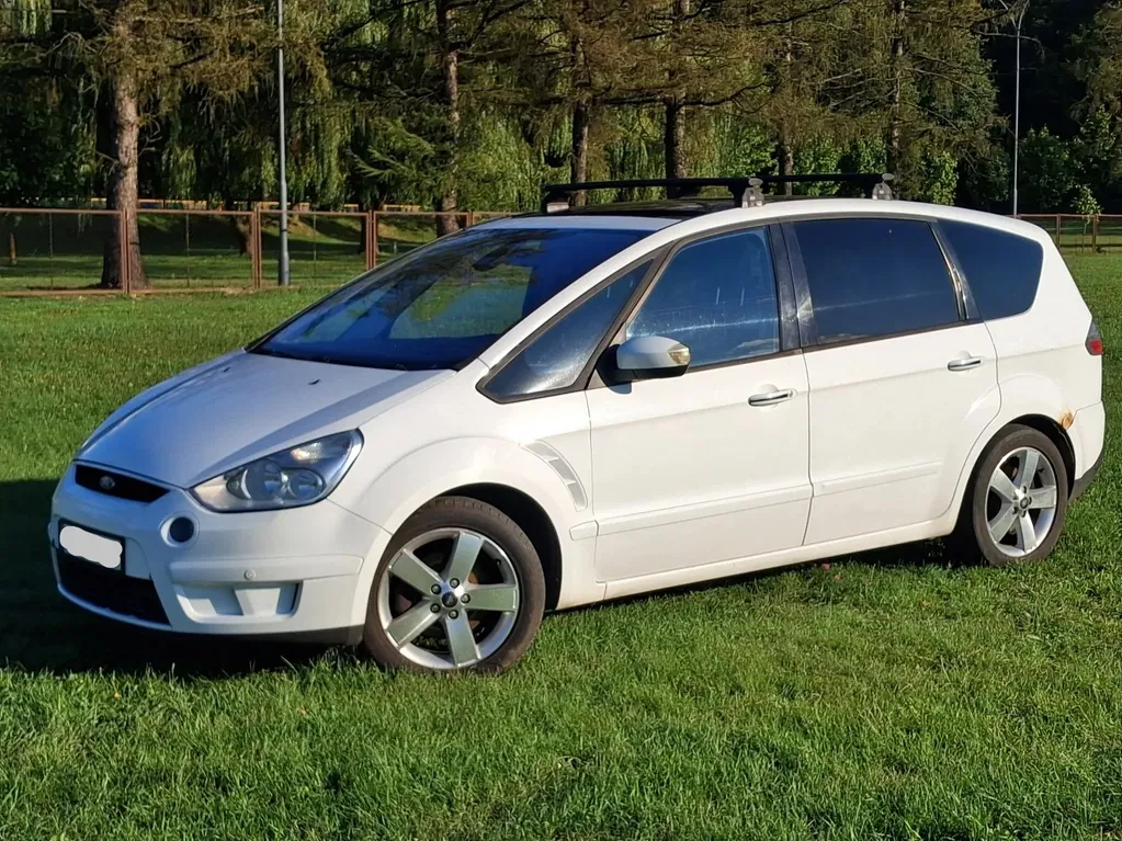 Zdjęcie: 2009 Ford S-Max