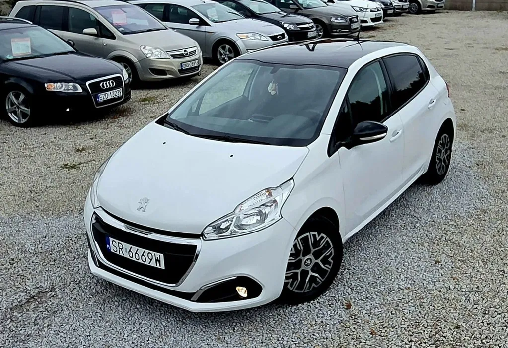Zdjęcie: 2016 Peugeot 208
