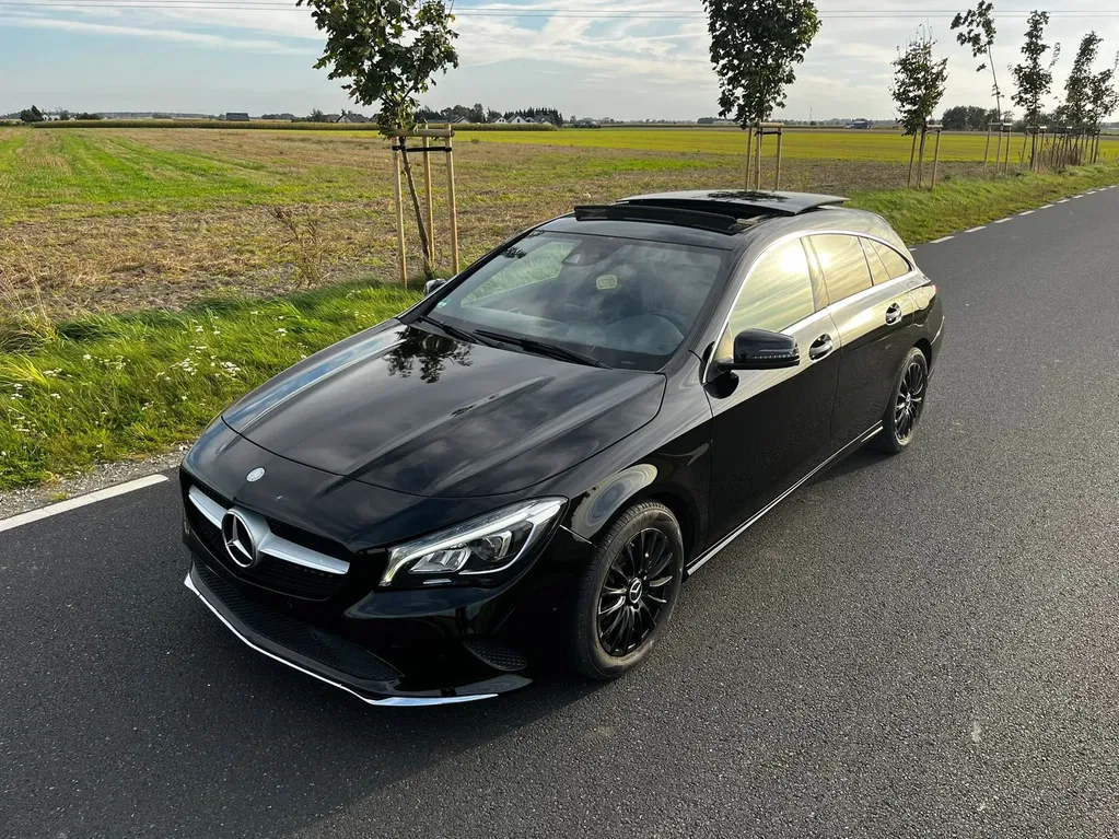 Zdjęcie: 2017 Mercedes-Benz CLA
