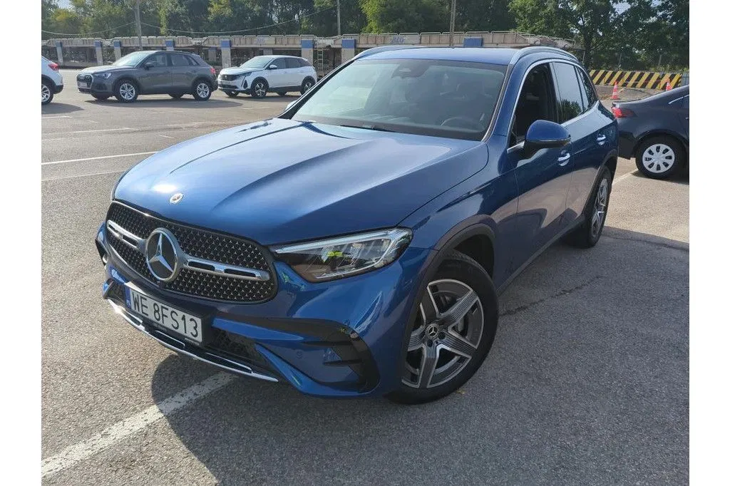 Zdjęcie: 2024 Mercedes-Benz GLC