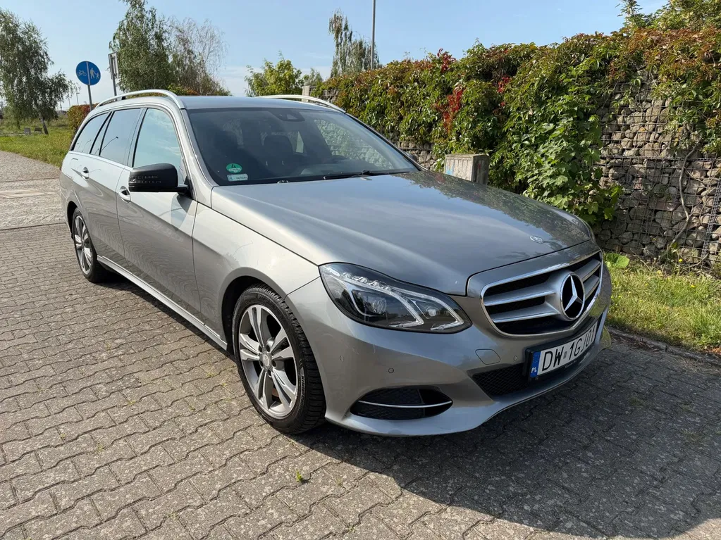 Zdjęcie: 2013 Mercedes-Benz E Klasa