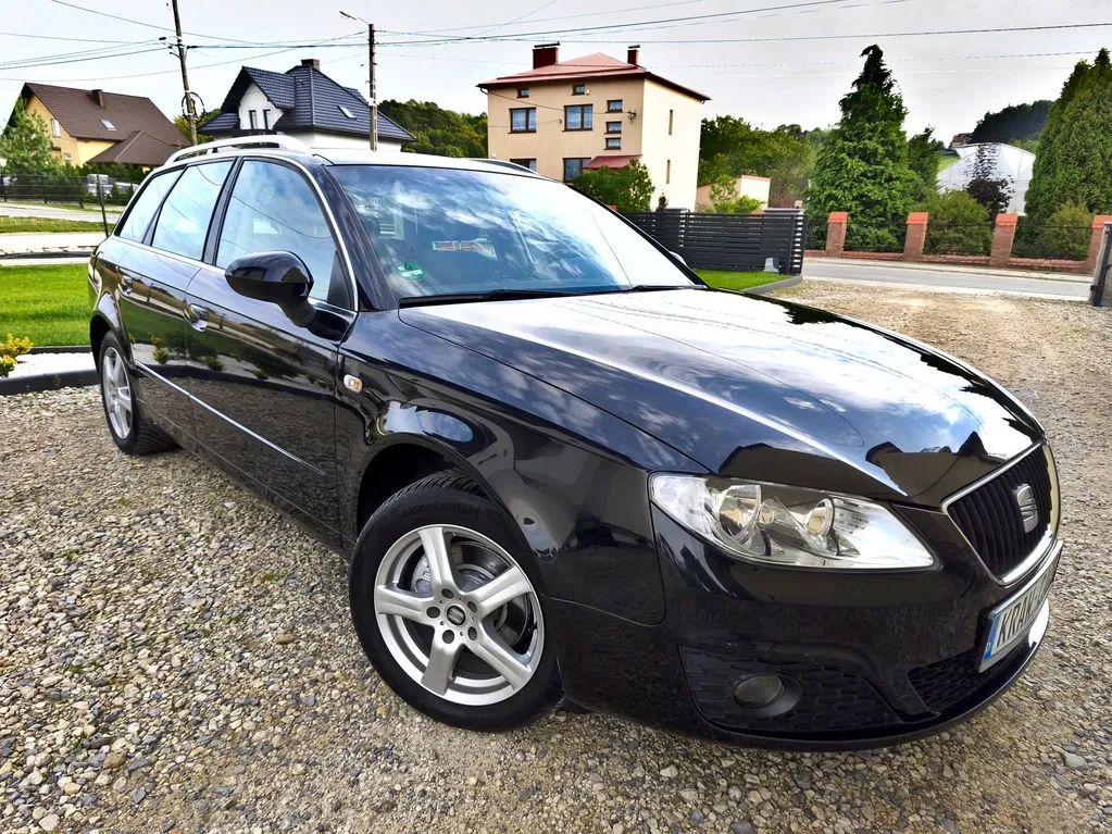 Zdjęcie: 2010 Seat Exeo