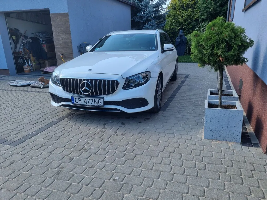 Zdjęcie: 2017 Mercedes-Benz E Klasa