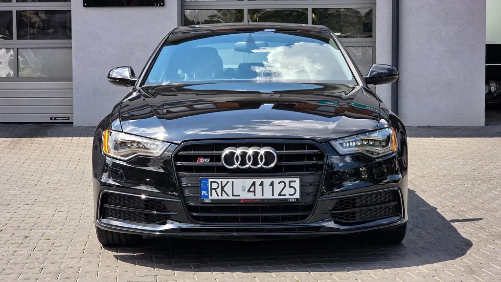 Zdjęcie: 2014 Audi S6 Limousine